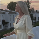 AnitaO